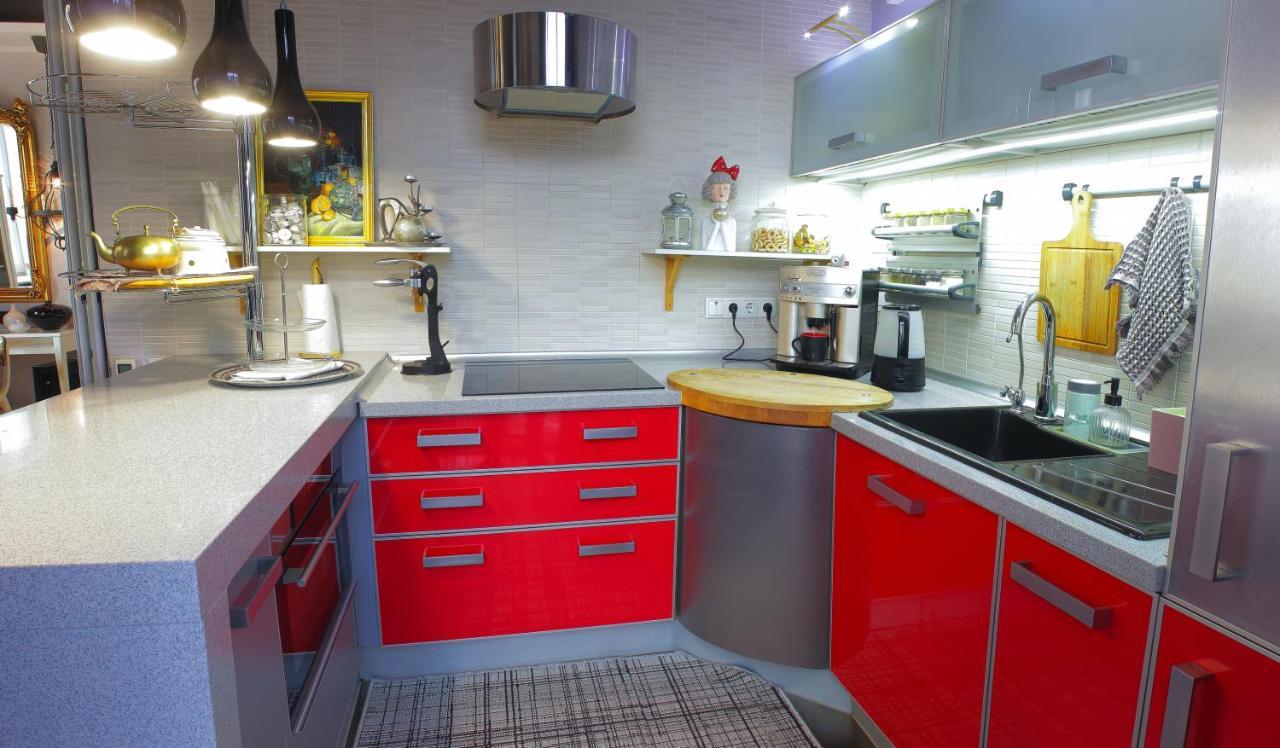 Vip Квартира, Атмосферні Boutique - Apartments Zaporizhia Екстериор снимка